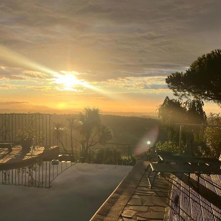 "Aux Balcons Du Riou" Avec Vue Mer 180 Degres Vence Eksteriør billede